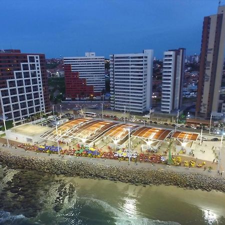 Flat Luxuoso Alto Padrao Frente Mar Com 2 Suites No Iate Plaza Форталеза Экстерьер фото